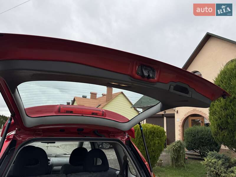 Минивэн Mitsubishi Space Runner 2000 в Хмельницком