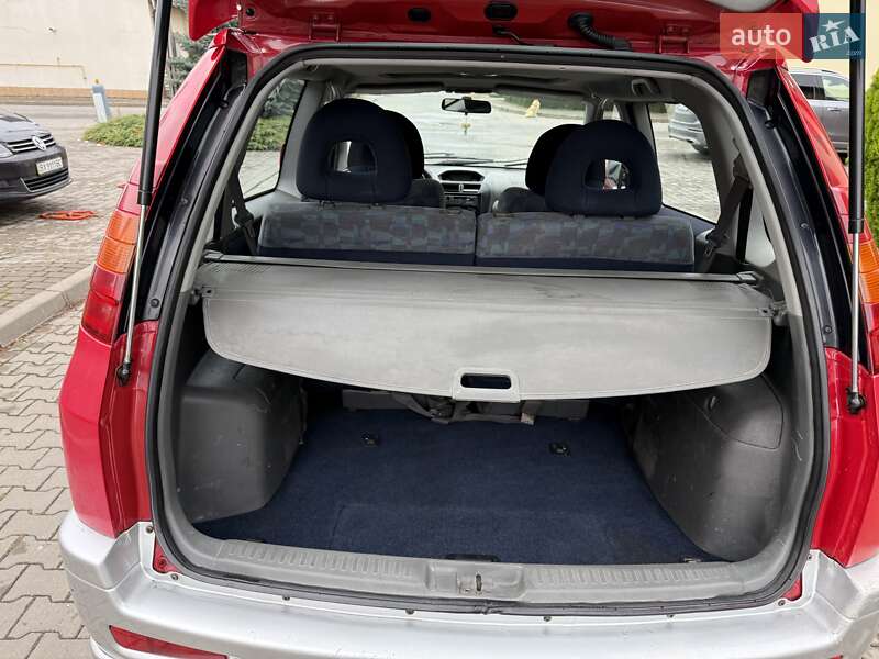 Минивэн Mitsubishi Space Runner 2000 в Хмельницком