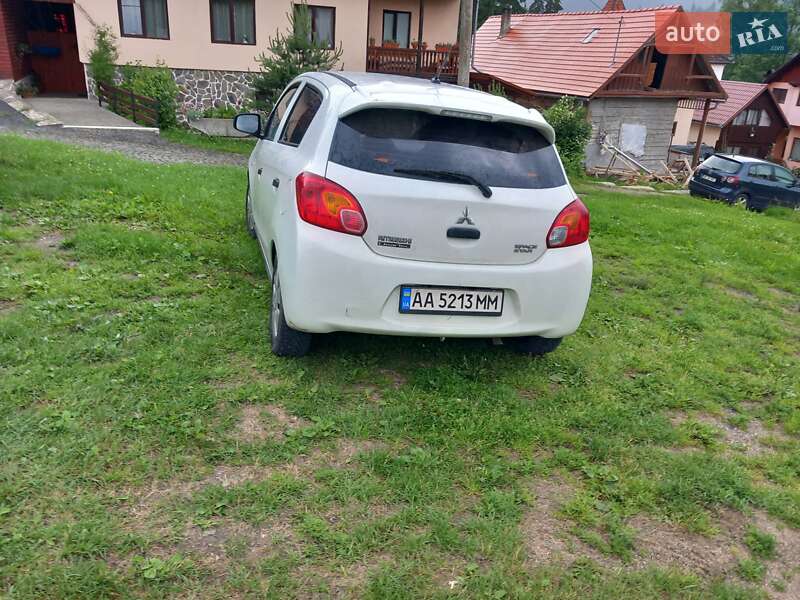 Хэтчбек Mitsubishi Space Star 2015 в Хмельнике фото 3 Хэтчбек Mitsubishi Space Star 2015 в Хмельнике
