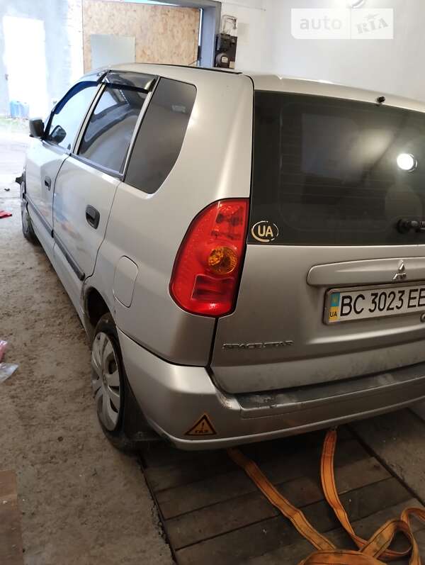 Минивэн Mitsubishi Space Star 2004 в Львове