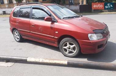 Минивэн Mitsubishi Space Star 2000 в 