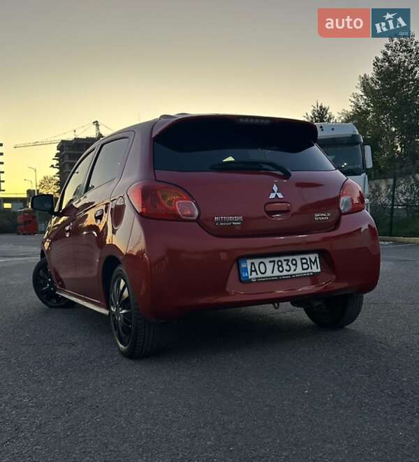 Хэтчбек Mitsubishi Space Star 2013 в Ужгороде