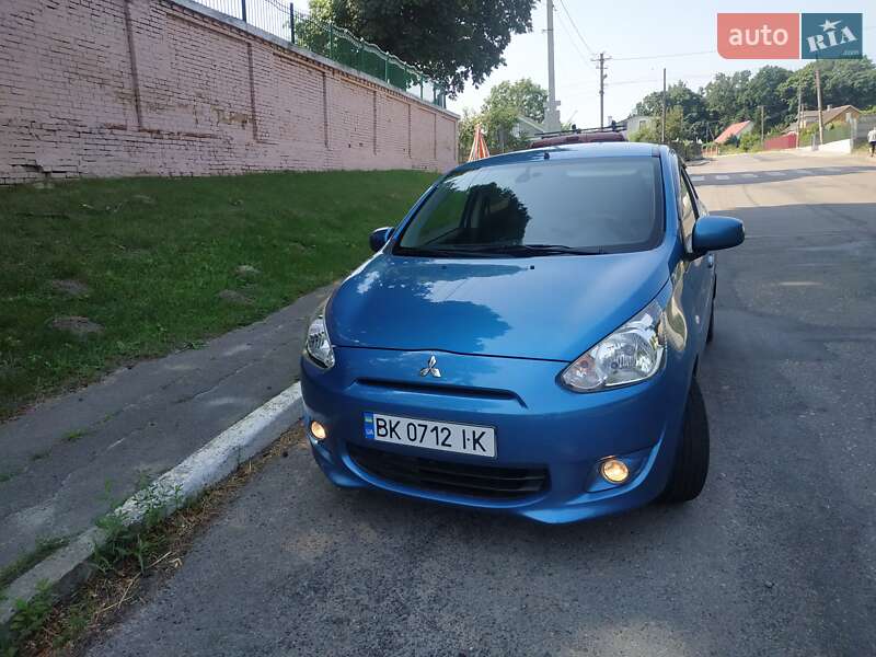 Хэтчбек Mitsubishi Space Star 2013 в Ровно