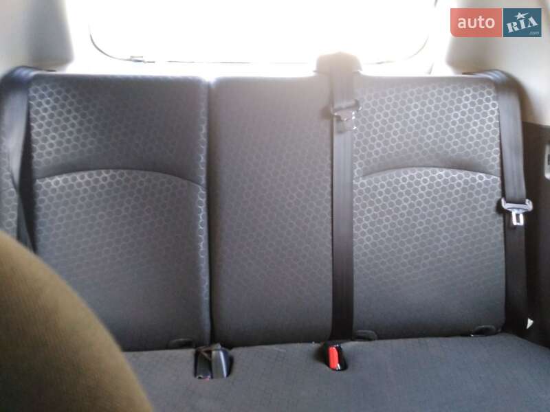 Хетчбек Mitsubishi Space Star 2014 в Чернігові