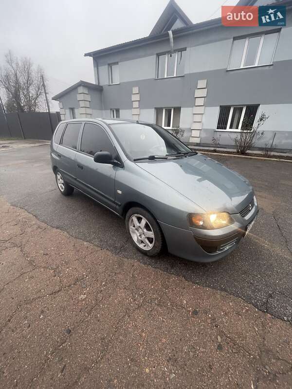 Mitsubishi Space Star 2004