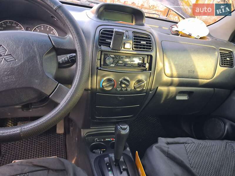 Минивэн Mitsubishi Space Star 2004 в Староконстантинове