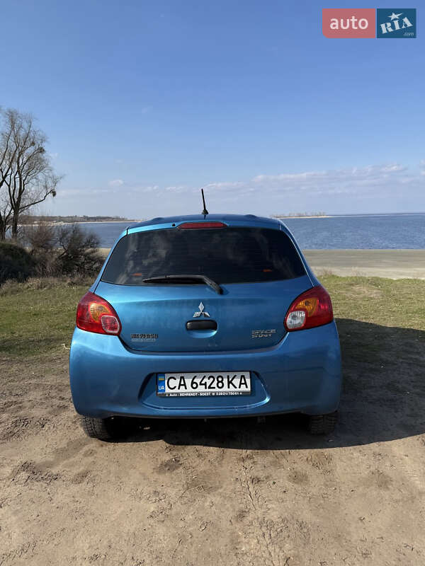 Хетчбек Mitsubishi Space Star 2015 в Черкасах