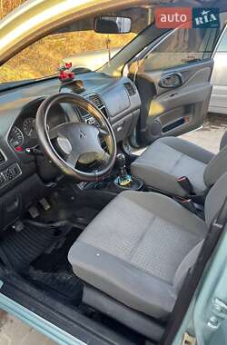Минивэн Mitsubishi Space Star 2004 в 