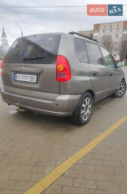 Минивэн Mitsubishi Space Star 2004 в 