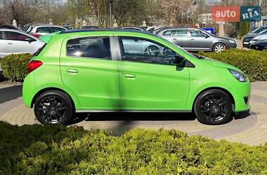 Хэтчбек Mitsubishi Space Star 2014 в 