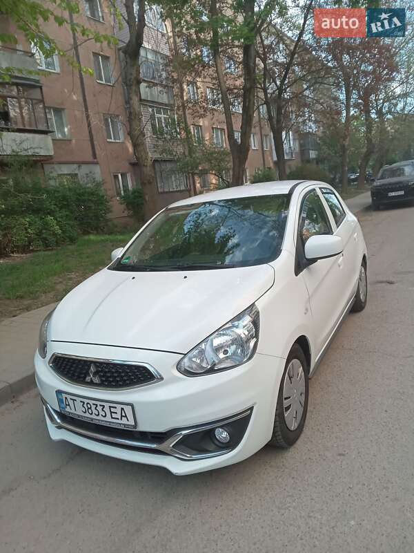 Хэтчбек Mitsubishi Space Star 2017 в Ивано-Франковске