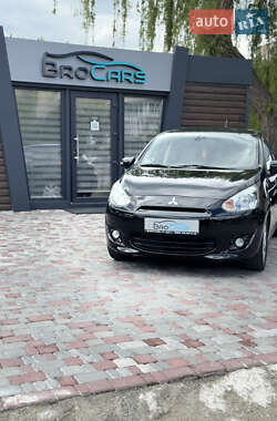 Хэтчбек Mitsubishi Space Star 2014 в 