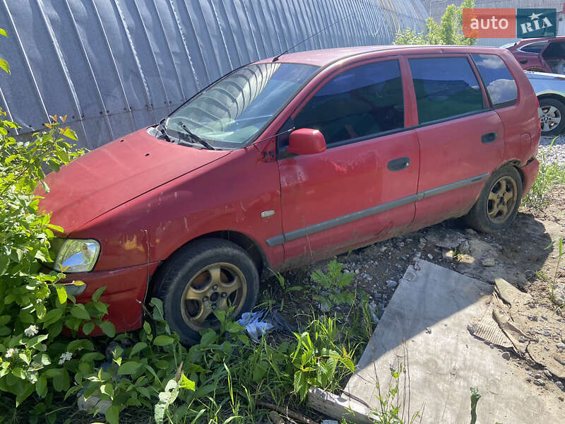 Минивэн Mitsubishi Space Star 2001 в 