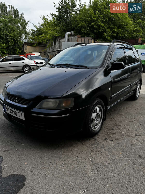 Mitsubishi Space Star 2004
