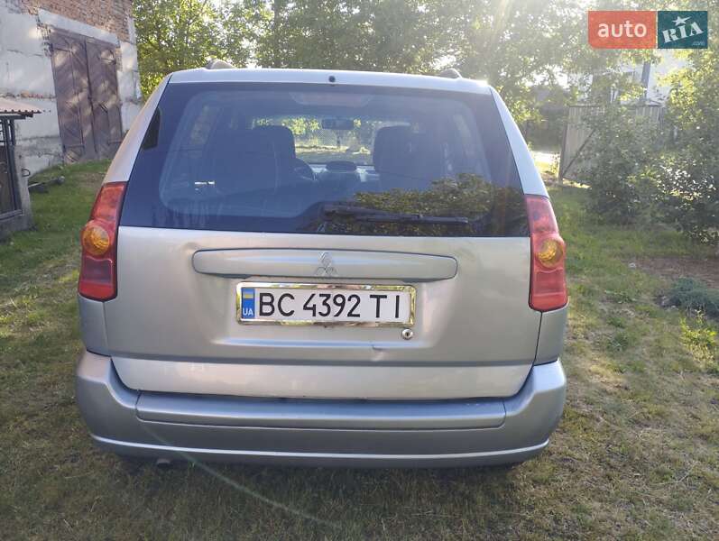 Минивэн Mitsubishi Space Star 2004 в Жовкве