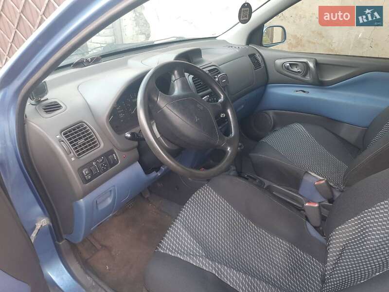 Мінівен Mitsubishi Space Star 2001 в Соснівці