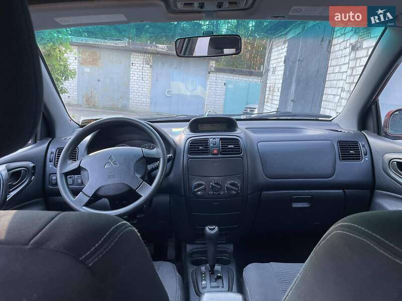 Мінівен Mitsubishi Space Star 2003 в Києві фото 35 Мінівен Mitsubishi Space Star 2003 в Києві