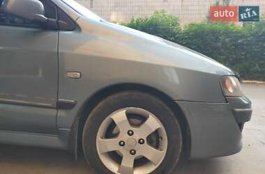 Мінівен Mitsubishi Space Star 2003 в 