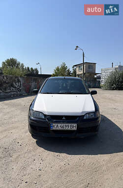 Минивэн Mitsubishi Space Star 2004 в Киеве Минивэн Mitsubishi Space Star 2004 в Киеве