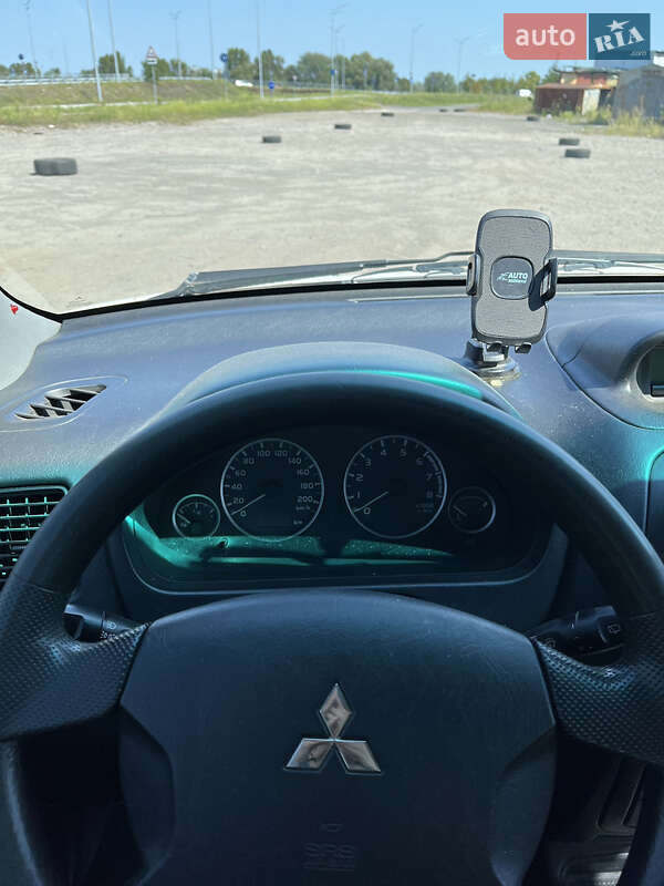 Минивэн Mitsubishi Space Star 2004 в Киеве фото 7 Минивэн Mitsubishi Space Star 2004 в Киеве