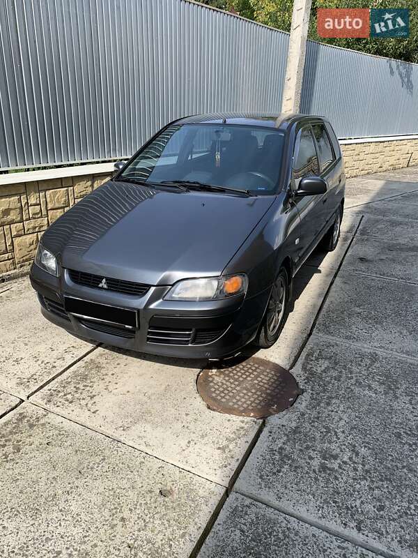 Минивэн Mitsubishi Space Star 2005 в 