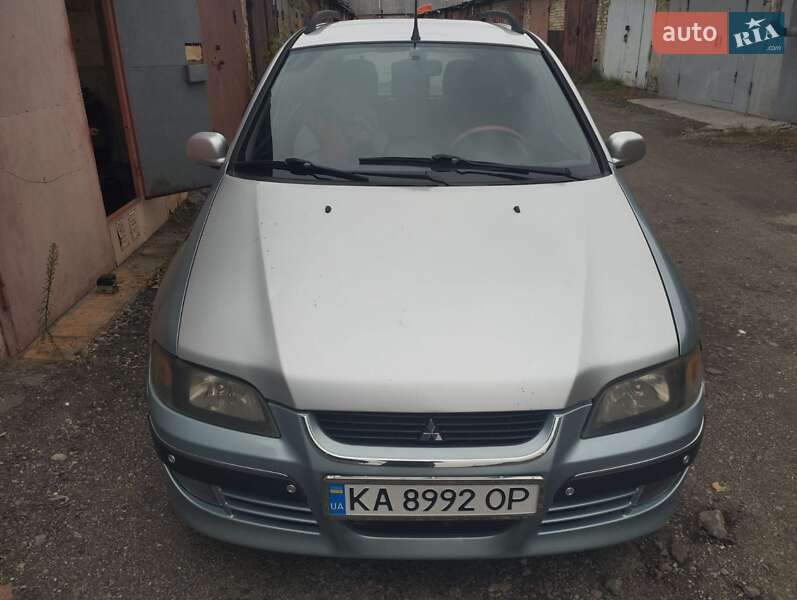 Mitsubishi Space Star 2004