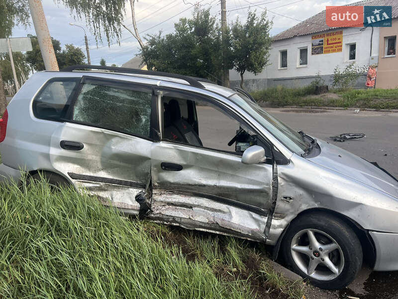 Минивэн Mitsubishi Space Star 2004 в Сумах фото Минивэн Mitsubishi Space Star 2004 в Сумах