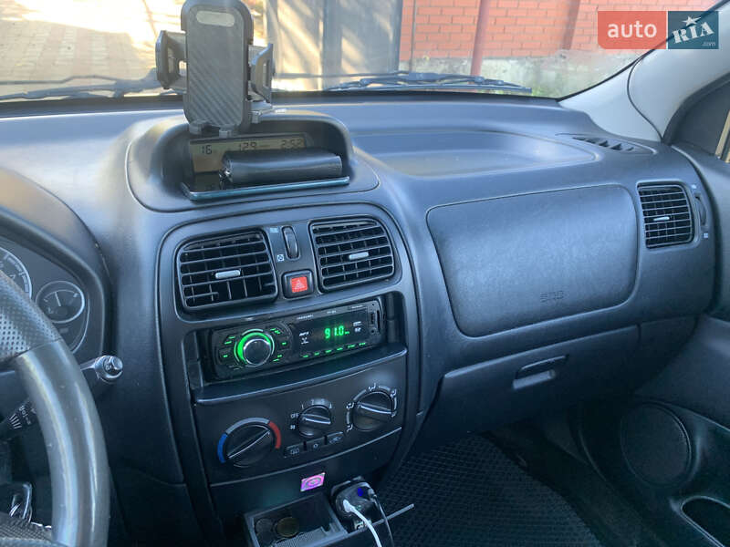 Минивэн Mitsubishi Space Star 2004 в Одессе фото 8 Минивэн Mitsubishi Space Star 2004 в Одессе