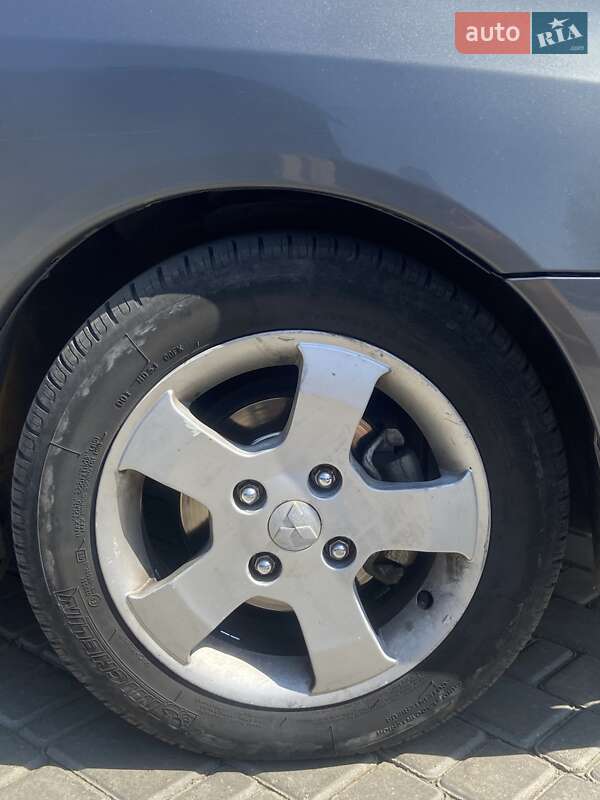 Минивэн Mitsubishi Space Star 2003 в Ольшанке фото 4 Минивэн Mitsubishi Space Star 2003 в Ольшанке