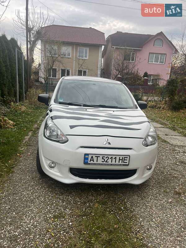 Хэтчбек Mitsubishi Space Star 2015 в Долине