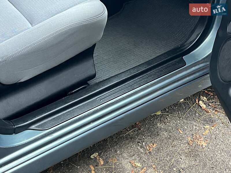 Мінівен Mitsubishi Space Star 2003 в Дніпрі фото 14 Мінівен Mitsubishi Space Star 2003 в Дніпрі