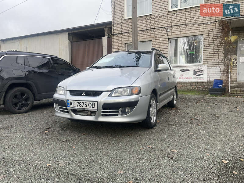 Mitsubishi Space Star 2002