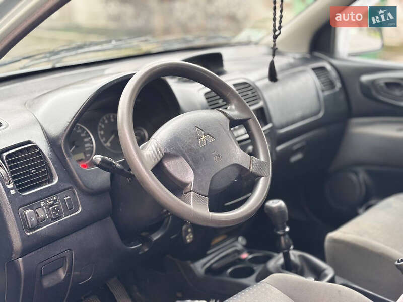 Мінівен Mitsubishi Space Star 2004 в Одесі фото 6 Мінівен Mitsubishi Space Star 2004 в Одесі