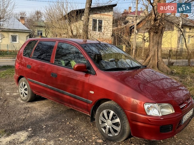 Mitsubishi Space Star 2002