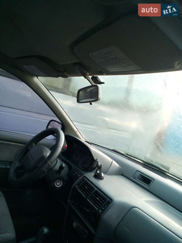 Минивэн Mitsubishi Space Wagon 1998 в Одессе