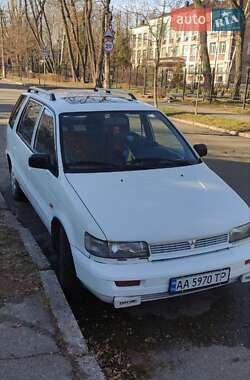 Мінівен Mitsubishi Space Wagon 1993 в Києві