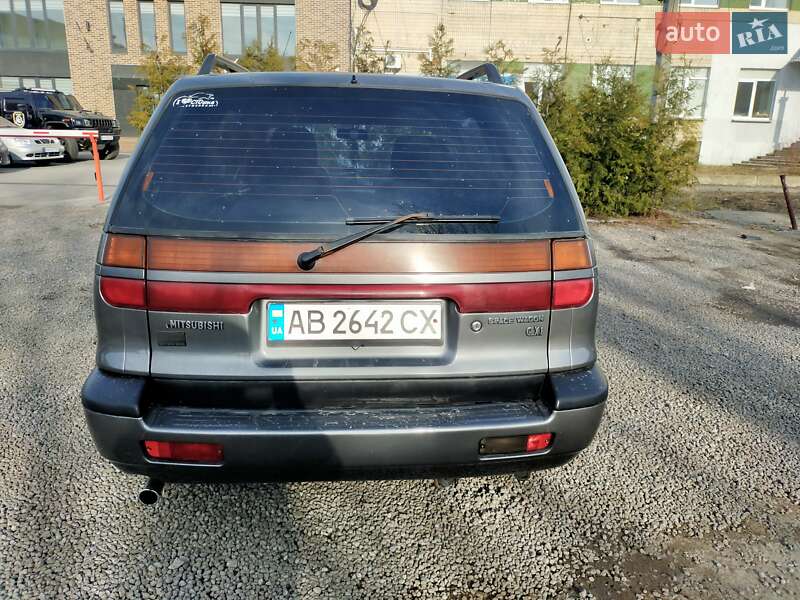 Минивэн Mitsubishi Space Wagon 1997 в Виннице