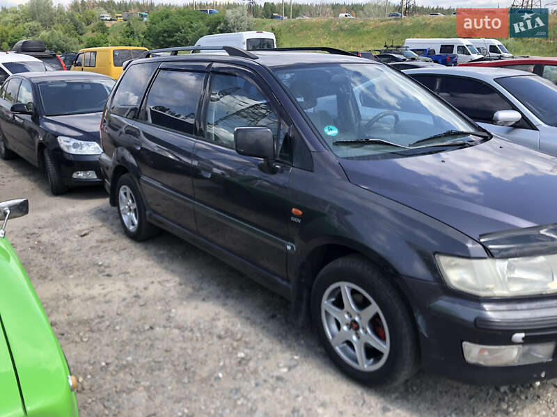 Минивэн Mitsubishi Space Wagon 1999 в Харькове