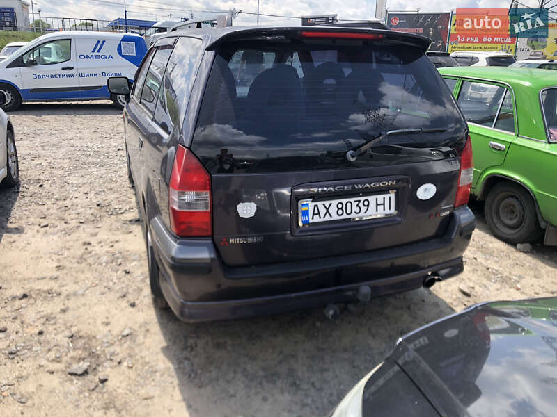 Минивэн Mitsubishi Space Wagon 1999 в Харькове