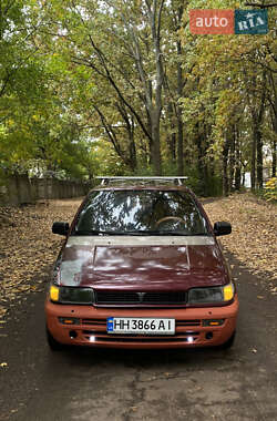 Минивэн Mitsubishi Space Wagon 1993 в Одессе