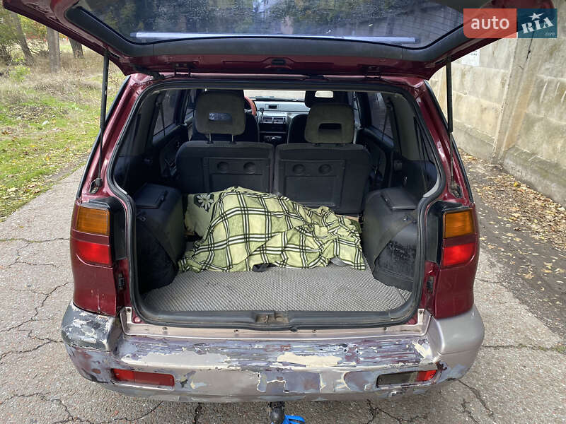 Минивэн Mitsubishi Space Wagon 1993 в Одессе фото 11 Минивэн Mitsubishi Space Wagon 1993 в Одессе