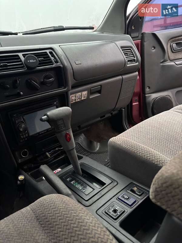 Минивэн Mitsubishi Space Wagon 1996 в Киеве