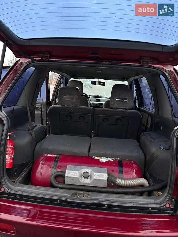 Минивэн Mitsubishi Space Wagon 1996 в Киеве