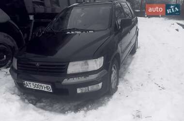 Мінівен Mitsubishi Space Wagon 2003 в Івано-Франківську