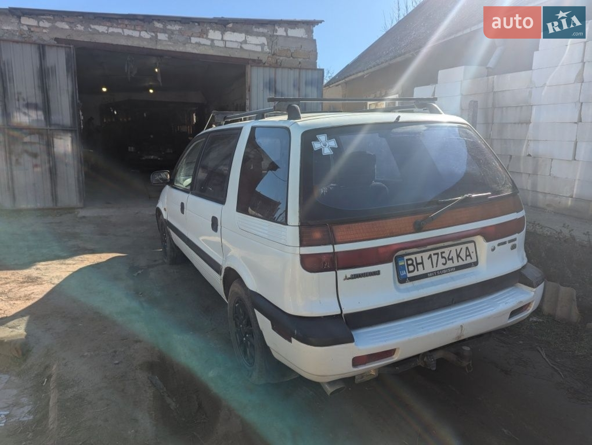 Mitsubishi Space Wagon II