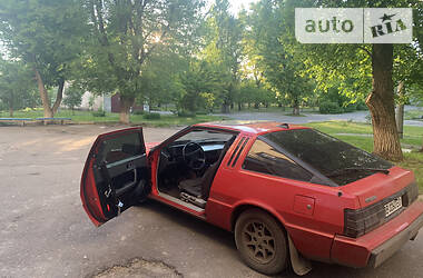 Хэтчбек Mitsubishi Starion 1983 в 