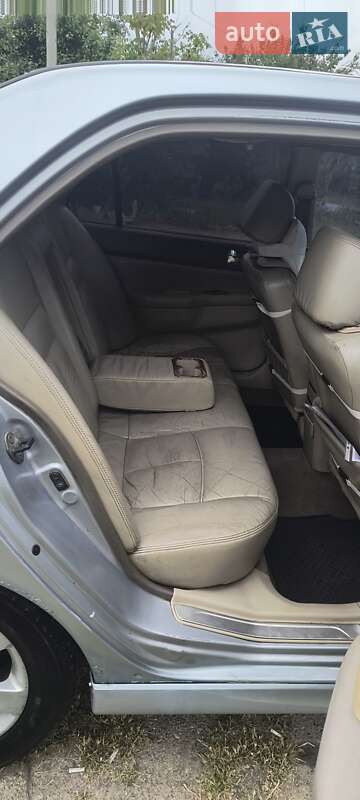 Седан Mitsubishi Virage 2004 в Запорожье