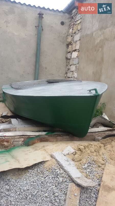 Човен МКМ Херсонка 1990 в Одесі