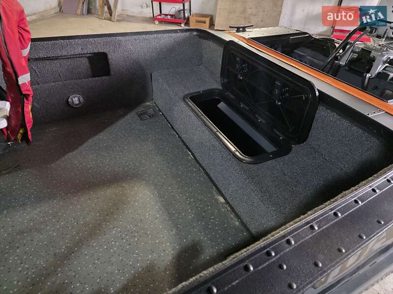 Катер МКМ Херсонка 1971 в Черновцах фото 14 Катер МКМ Херсонка 1971 в Черновцах