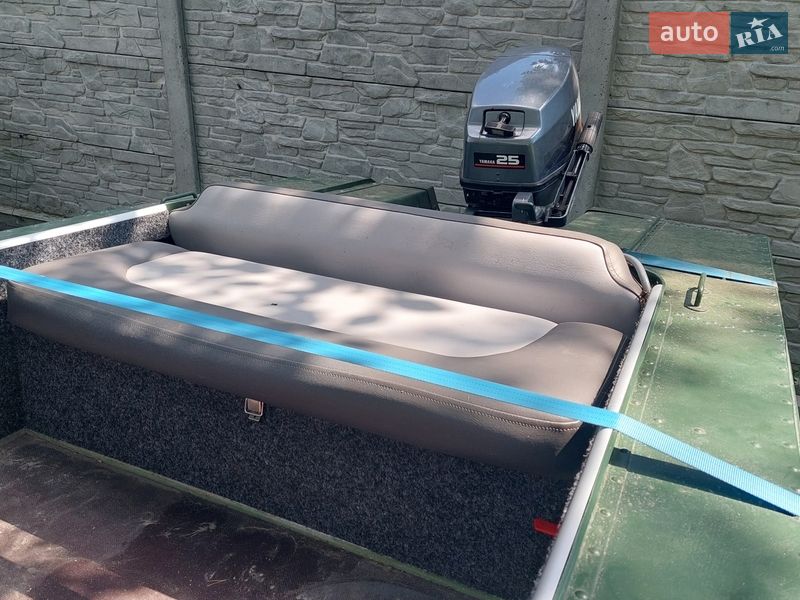 Лодка МКМ Херсонка 1980 в Криничках